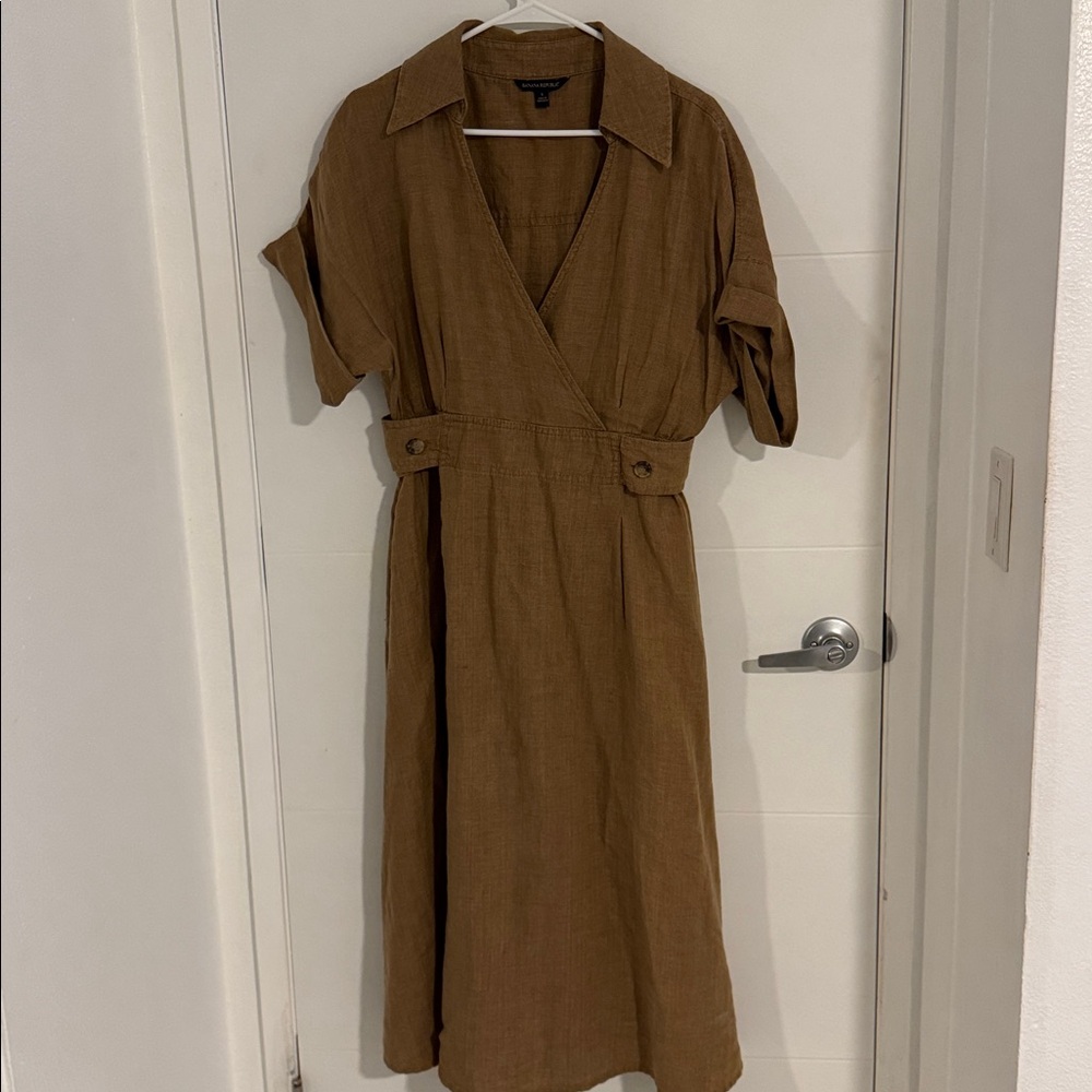 Banana Republic Tan Collared Dress